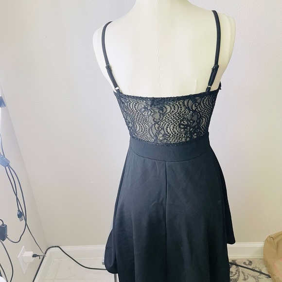 Womens dresses - Picture 5 of 15